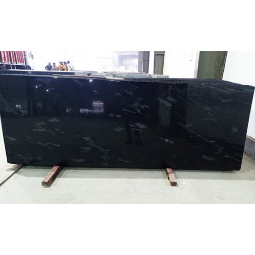 fish black granite