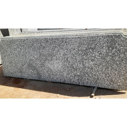 p white granite