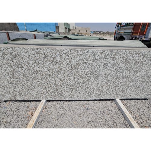 p white granite